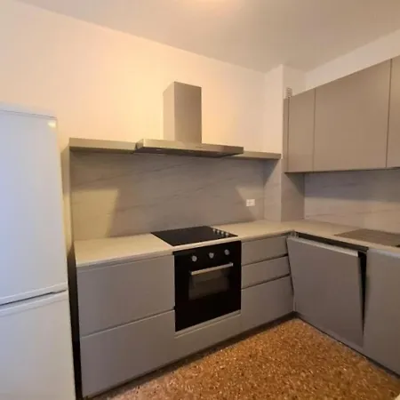 Condominio Spiaggia Apartment